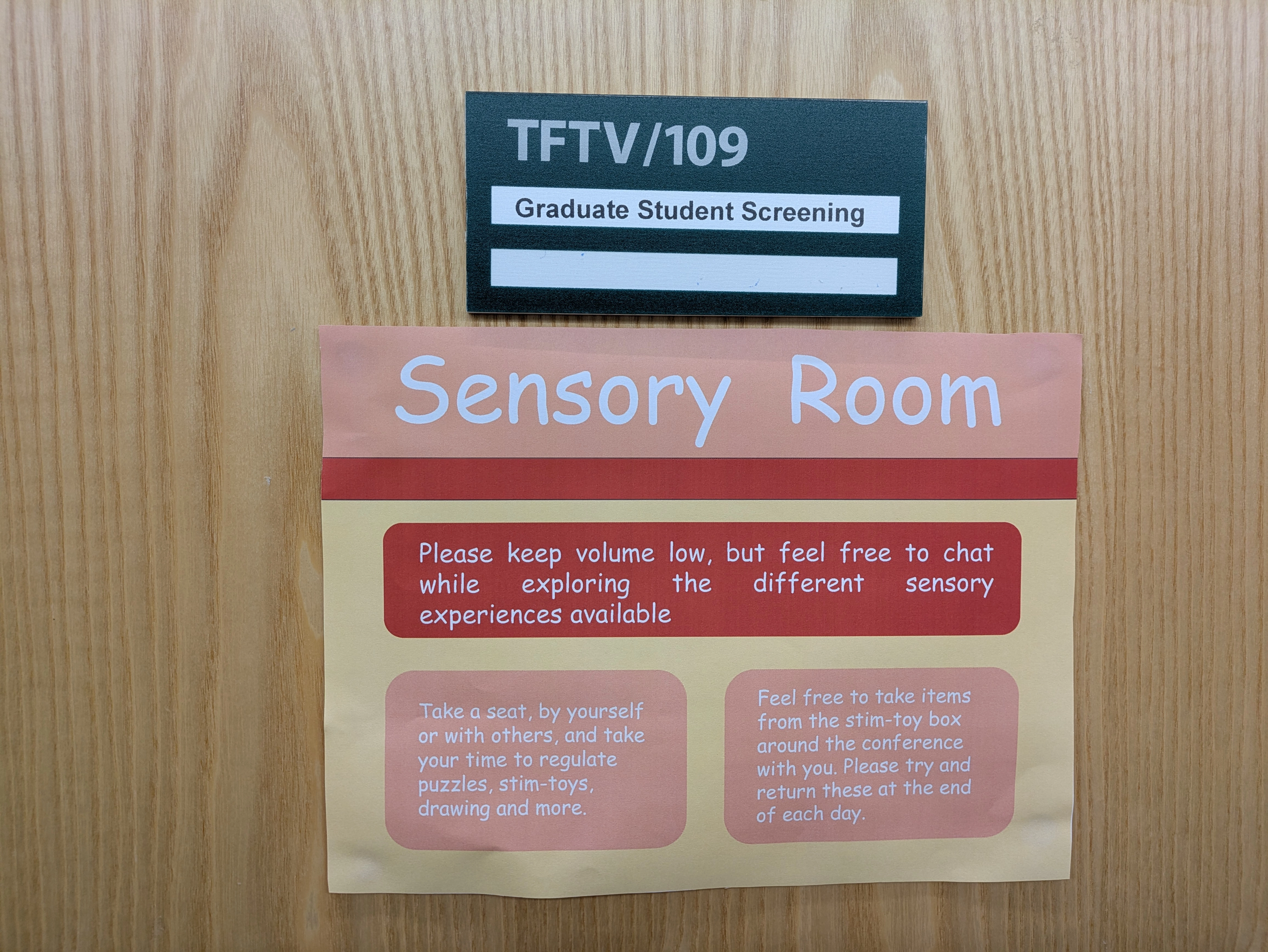 Photo of the rooms sign.